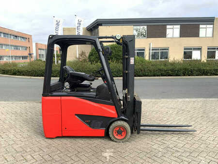 4-wiel elektrische heftrucks 2016  Linde E16H-02 (6)