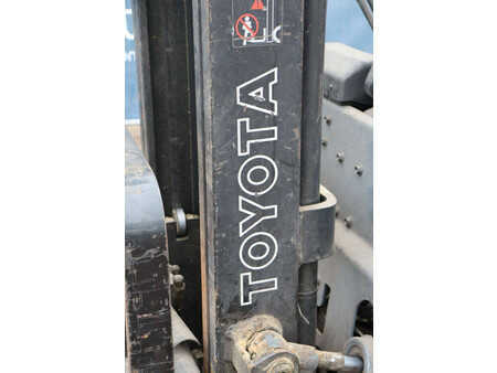 Chariots électriques à 4 roues 2000  Toyota 5FBE18 (14)