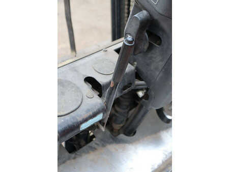 Chariots électriques à 4 roues 2000  Toyota 5FBE18 (26)