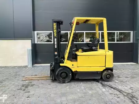 Elektrisk- 4 hjul 1999  Hyster J2.50XM (2)