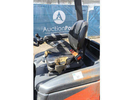 Carrelli elettrici 4 ruote 2019  Linde E16C (21)