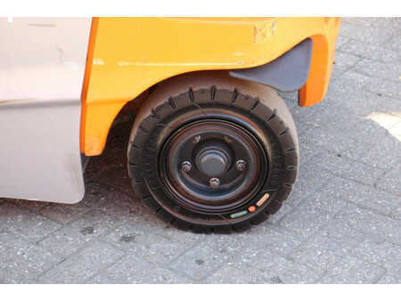 Carrelli elettrici 4 ruote 2019  Still RX 60-35 (18)