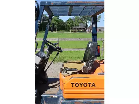 Empilhador a gás 1987  Toyota 5FG18 (22)