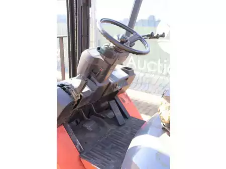 Gasoltruck 1999  Toyota 42-7FGF15 (24)