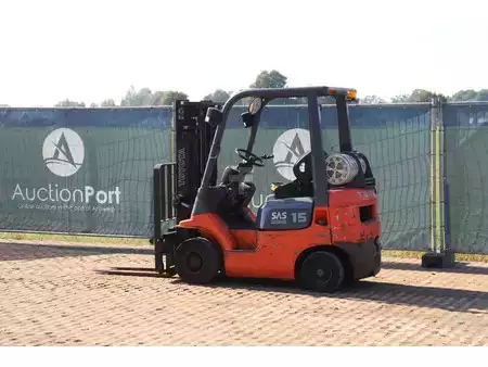 Gasoltruck 1999  Toyota 42-7FGF15 (3)