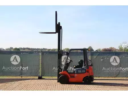 Gasoltruck 1999  Toyota 42-7FGF15 (37)