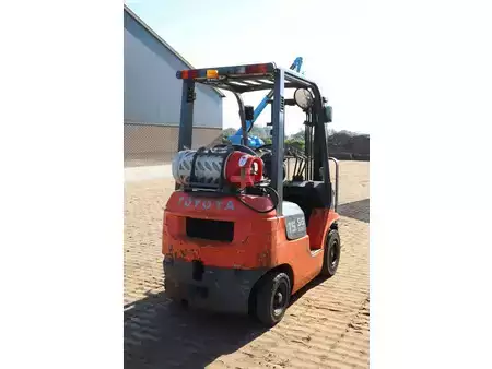 Gasoltruck 1999  Toyota 42-7FGF15 (6)