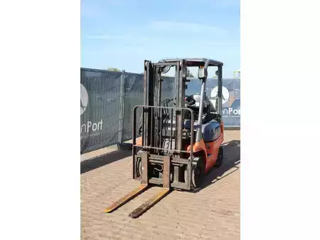 Gasoltruck 1999  Toyota 42-7FGF15 (9)