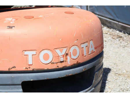Diesel truck 1997  Toyota 62-6FDF25 (18)