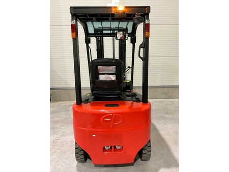 4 Wheels 2025  EP Equipment 18 Li-ION (8)