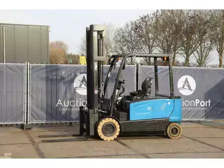 4-wiel elektrische heftrucks 2021  Doosan B35X-7 (1)