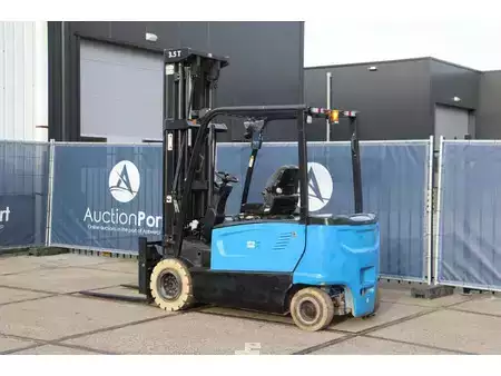 4-wiel elektrische heftrucks 2021  Doosan B35X-7 (3)