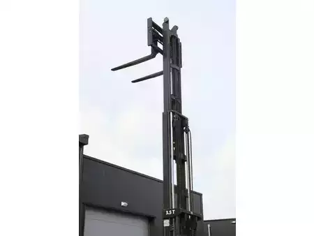 4-wiel elektrische heftrucks 2021  Doosan B35X-7 (33)