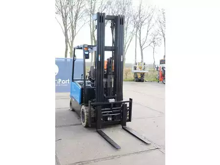 4-wiel elektrische heftrucks 2021  Doosan B35X-7 (7)