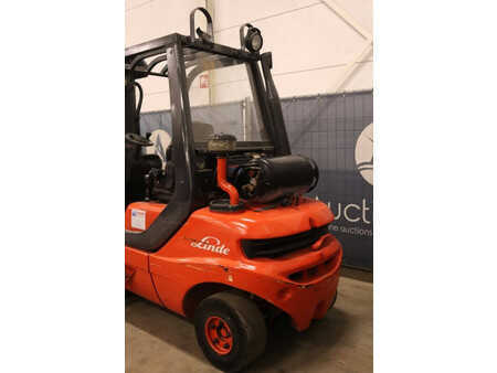 Carretilla elevadora GLP 1998  Linde H30T-03 (16)