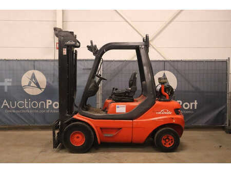 Carretilla elevadora GLP 1998  Linde H30T-03 (2)