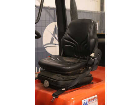 Carretilla elevadora GLP 1998  Linde H30T-03 (20)