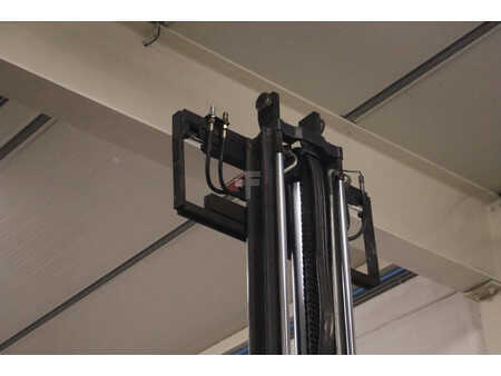 Carretilla elevadora GLP 1998  Linde H30T-03 (33)