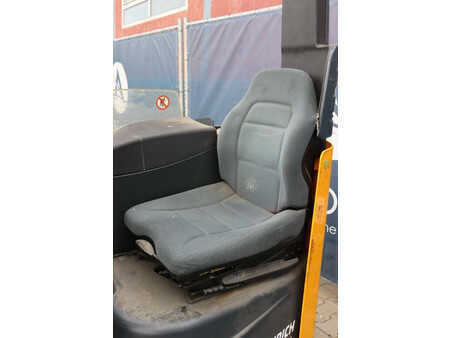Reachtrucks 2014  Jungheinrich ETV 216 (14)
