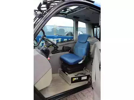 Telescopic forklift rigid 2019  New Holland LM628 (20)