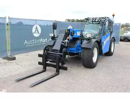 Telescopic forklift rigid 2019  New Holland LM628 (9)