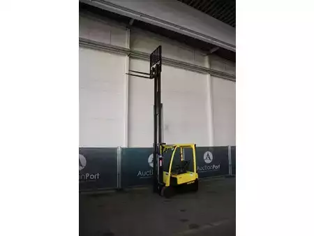 Electric - 4 wheels 2012  Hyster J1.8XNT (28)