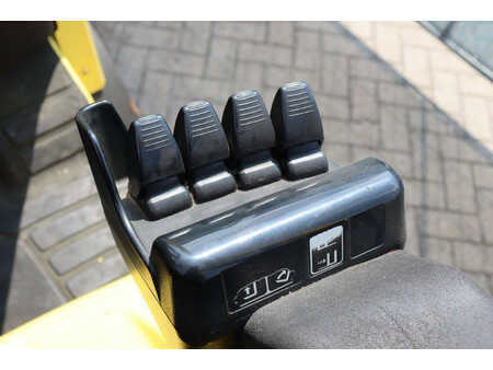 Carretilla elevadora GLP 2008  Hyster H3.0FT (27)