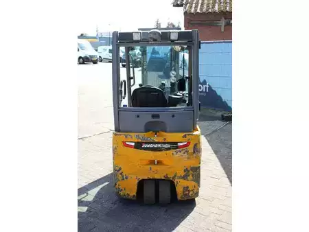 Elektro čtyřkolový VZV 2018  Jungheinrich EFG 216k (4)