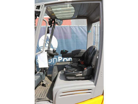 El truck - 4 hjulet 2018  Jungheinrich EFG 215 (23)