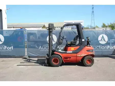 Diesel Forklifts 1990  Linde H25D (2)