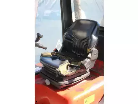 Diesel Forklifts 1990  Linde H25D (22)