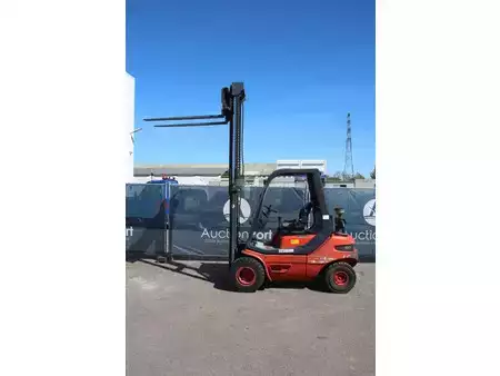 Diesel Forklifts 1990  Linde H25D (26)