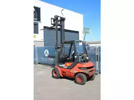Diesel Forklifts 1990  Linde H25D (27)