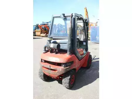 Diesel Forklifts 1990  Linde H25D (5)
