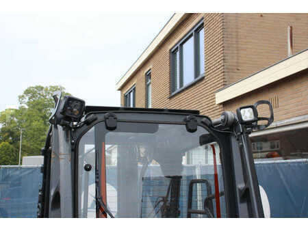 Sähkö - 4 pyör 2020  Linde E25L-01 (15)