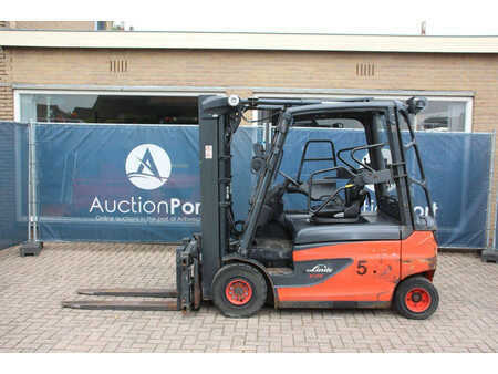 Sähkö - 4 pyör 2020  Linde E25L-01 (2)