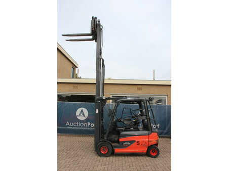 Sähkö - 4 pyör 2020  Linde E25L-01 (30)