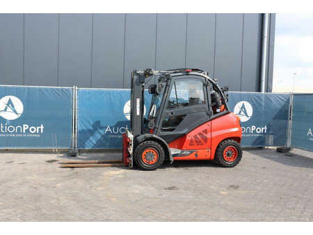 Treibgasstapler 2019  Linde H40T-02 (1)