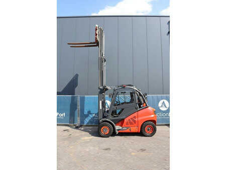 Treibgasstapler 2019  Linde H40T-02 (26)