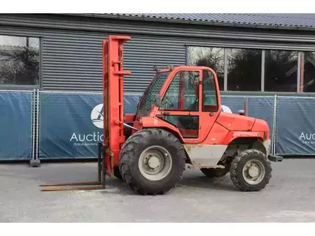 Chariots élévateurs tout terrain 2012  Manitou M26-4 (1)