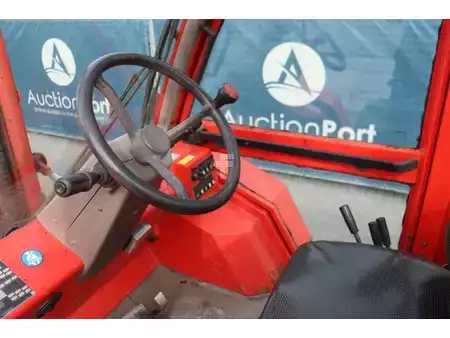 Chariots élévateurs tout terrain 2012  Manitou M26-4 (22)