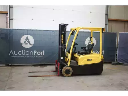 Chariots électriques à 4 roues 2019  Hyster J1.6XNT (1)