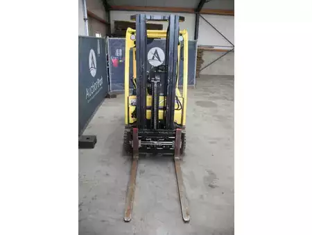 Chariots électriques à 4 roues 2019  Hyster J1.6XNT (7)