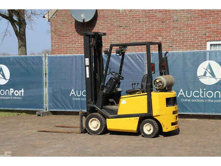 Chariots élévateurs GPL 2001  Yale GLP16AF2026 (3)