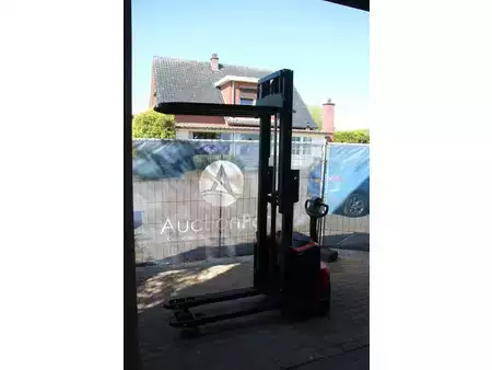 Stacker pedestre 2023  Toyota SWE200D (18)