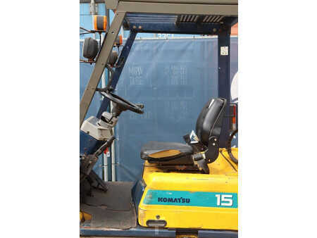 Wózki gazowe 1995  Komatsu FG15T-1 (17)