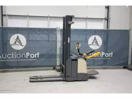 Hochhubwagen 2020  Crown CTI-4000 1.6 (1)