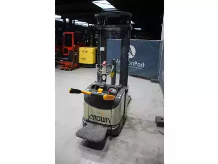 Hochhubwagen 2020  Crown CTI-4000 1.6 (5)
