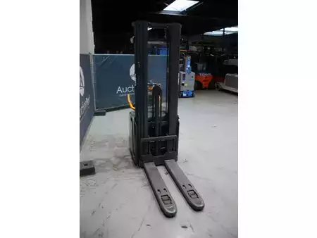 Hochhubwagen 2020  Crown CTI-4000 1.6 (6)