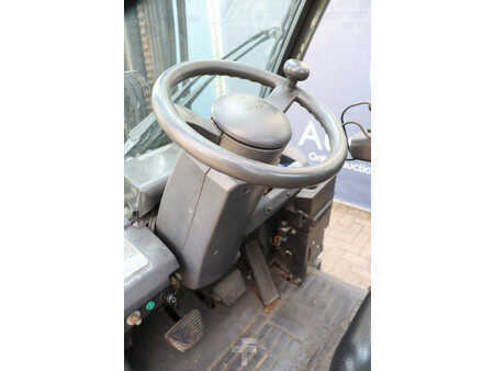 Sähkö - 4 pyör - Nissan 30 (18)